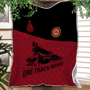 Railspirit Personalized Chicago Great Western Railroad Premium Quilt One Track Mind Train Premium Quilt Gift Idea For Train Lover