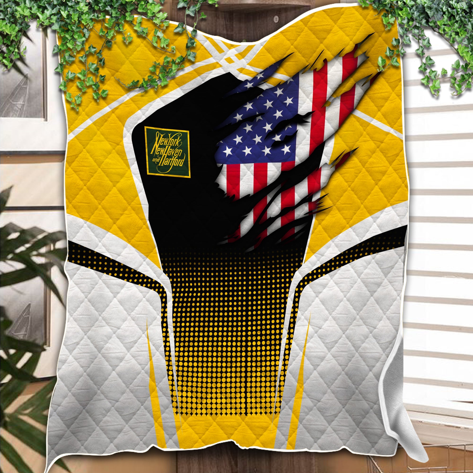 Railspirit Personalized New York, New Haven and Hartford Railroad Premium Quilts American Vintage New Haven Railroad All Over Printed Premium Quilts