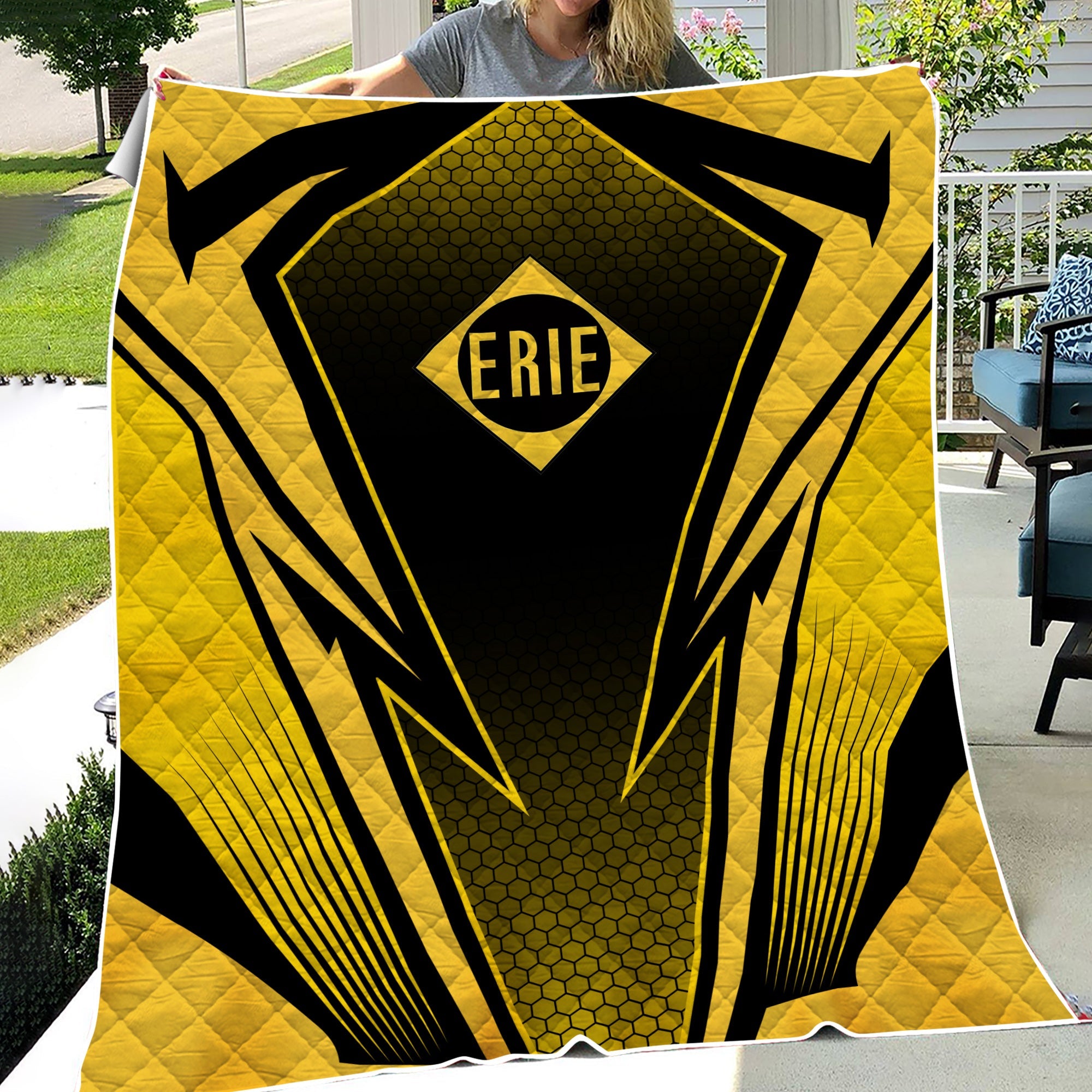 Railspirit Erie Railroad Premium Quilts Lightning Graphic Style Premium Quilts Gift Idea For Train Lover