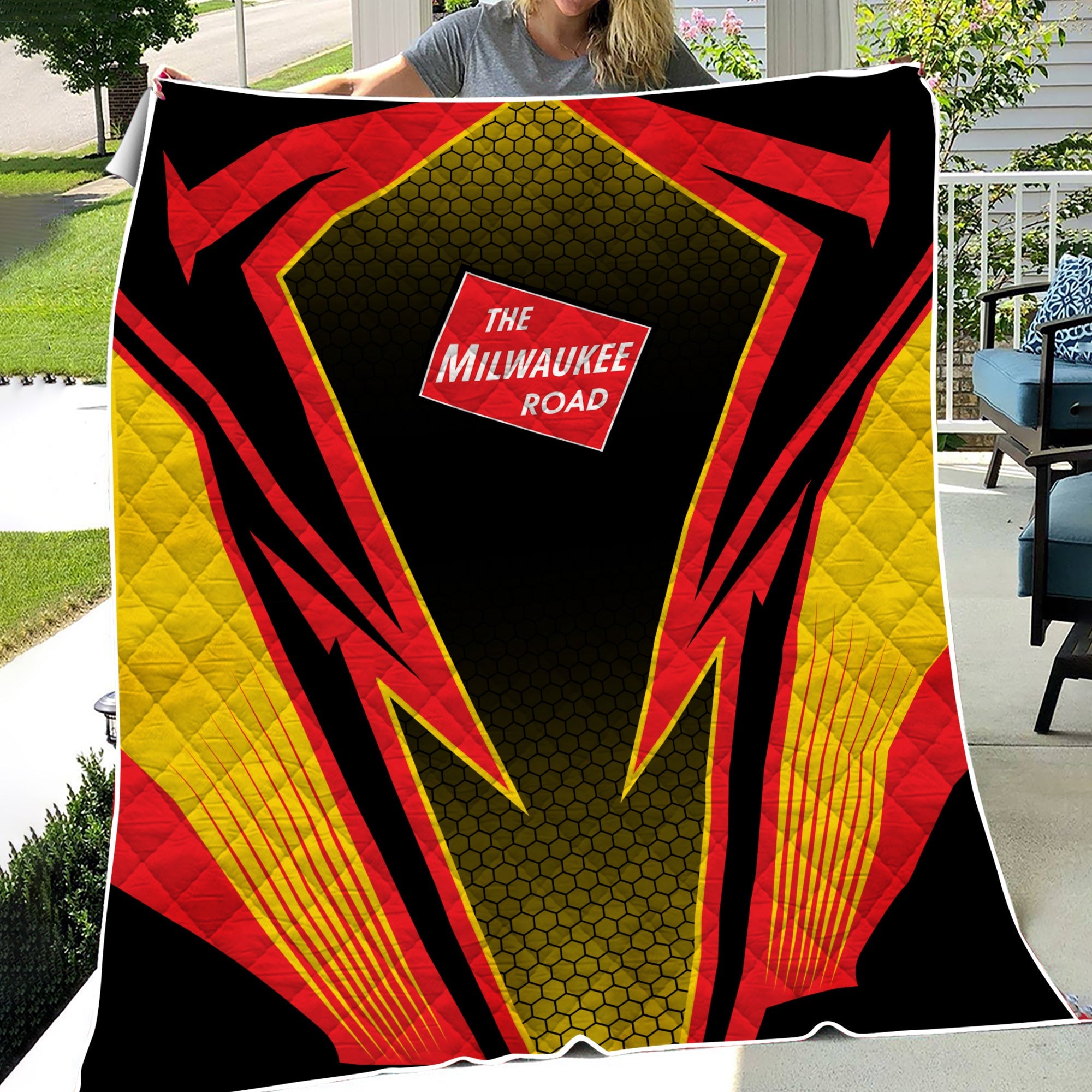 Railspirit Chicago, Milwaukee, St.Paul and Pacific Railroad Premium Quilts Lightning Graphic Style Milwaukee Road Premium Quilts Gift For Train Lover