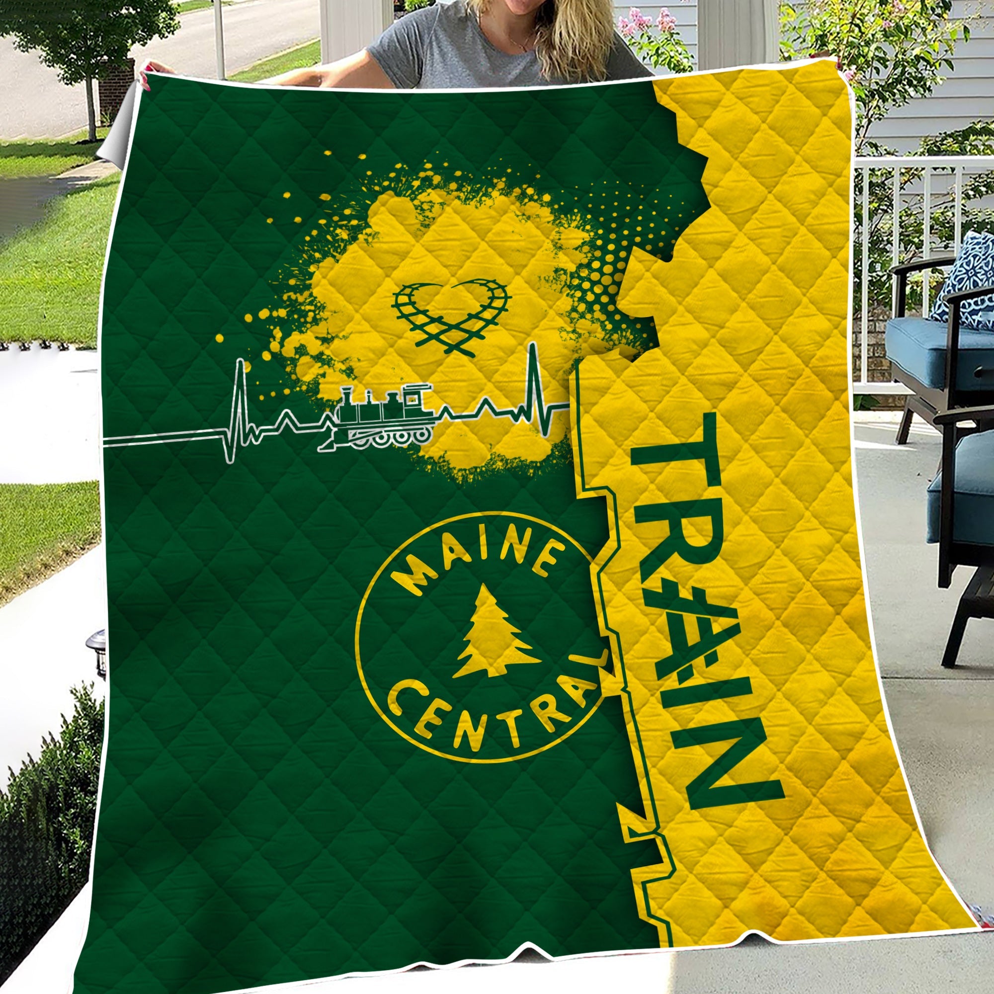 Railspirit Maine Central Railroad Premium Quilts Engine Heartbeat and Track Love Style Quilts Gift Idea For Train Lovers