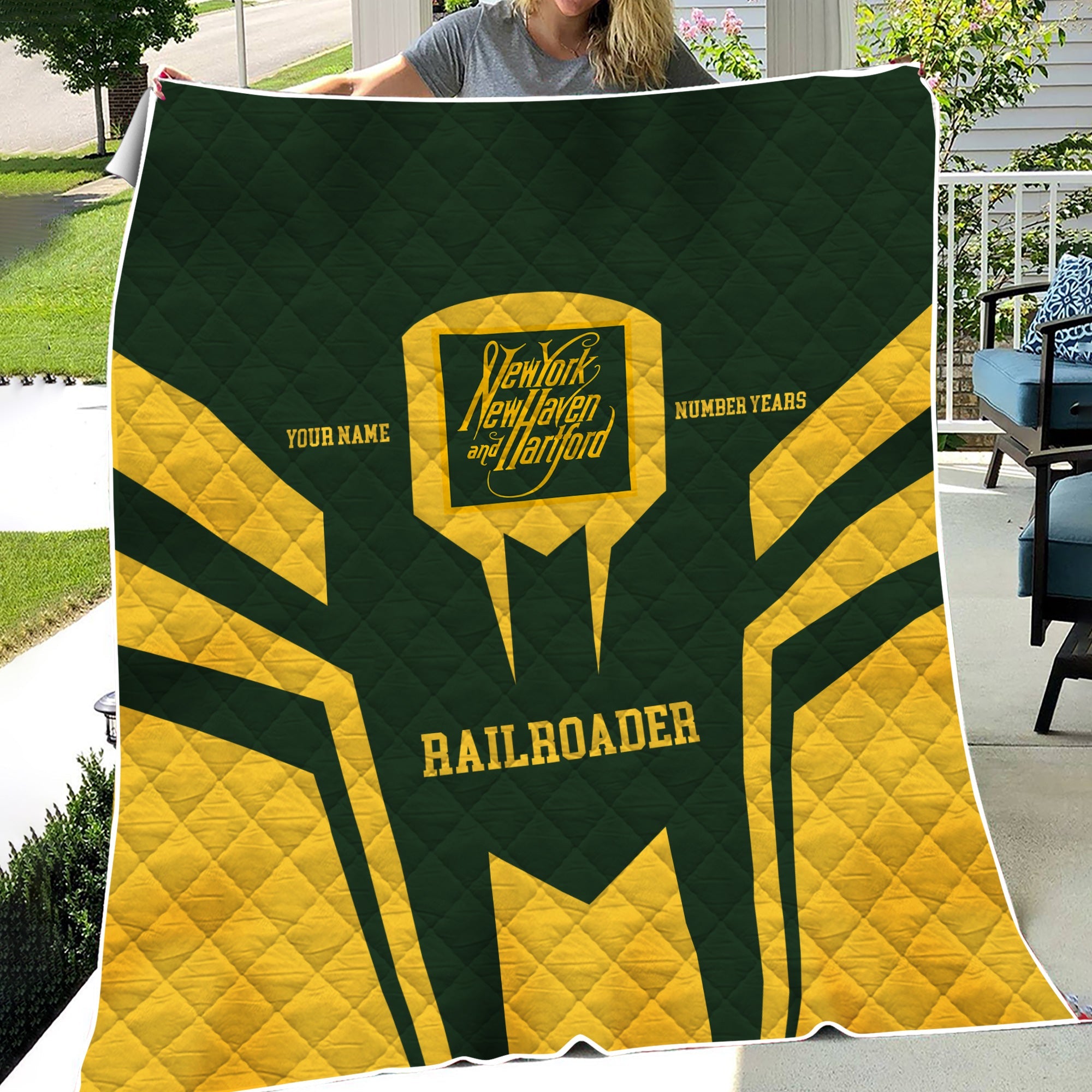Railspirit Personalized New York, New Haven and Hartford Railroad Premium Quilts Custom Year Railroader New Haven Railroad Gift Idea For Train Lover