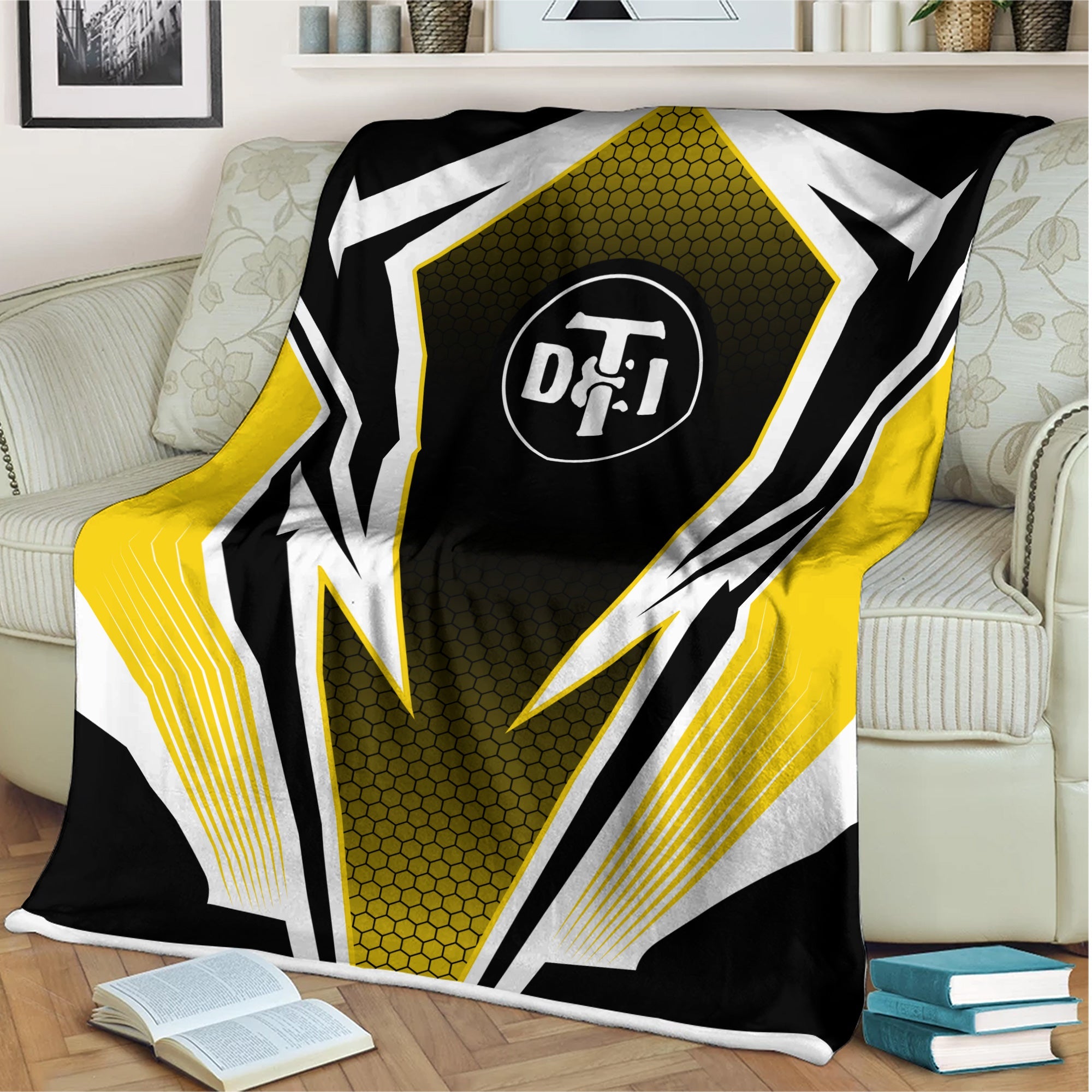 Railspirit Detroit Toledo And Ironton Railroad Blanket Lightning Graphic Style Blanket Gift Idea For Train Lover