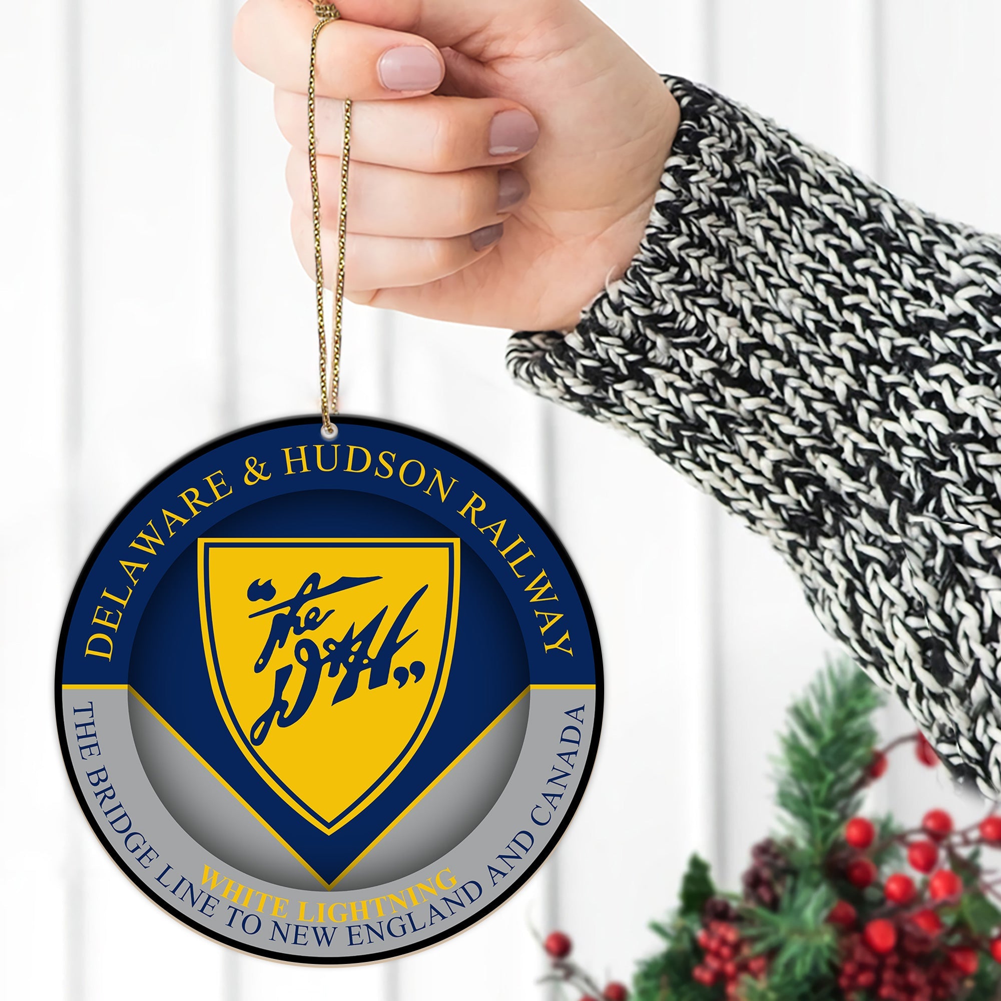 Delaware and Hudson Railroad Ornament, Vintage Train Logo Round Christmas Tree Decoration, Retro Railway Gift Idea