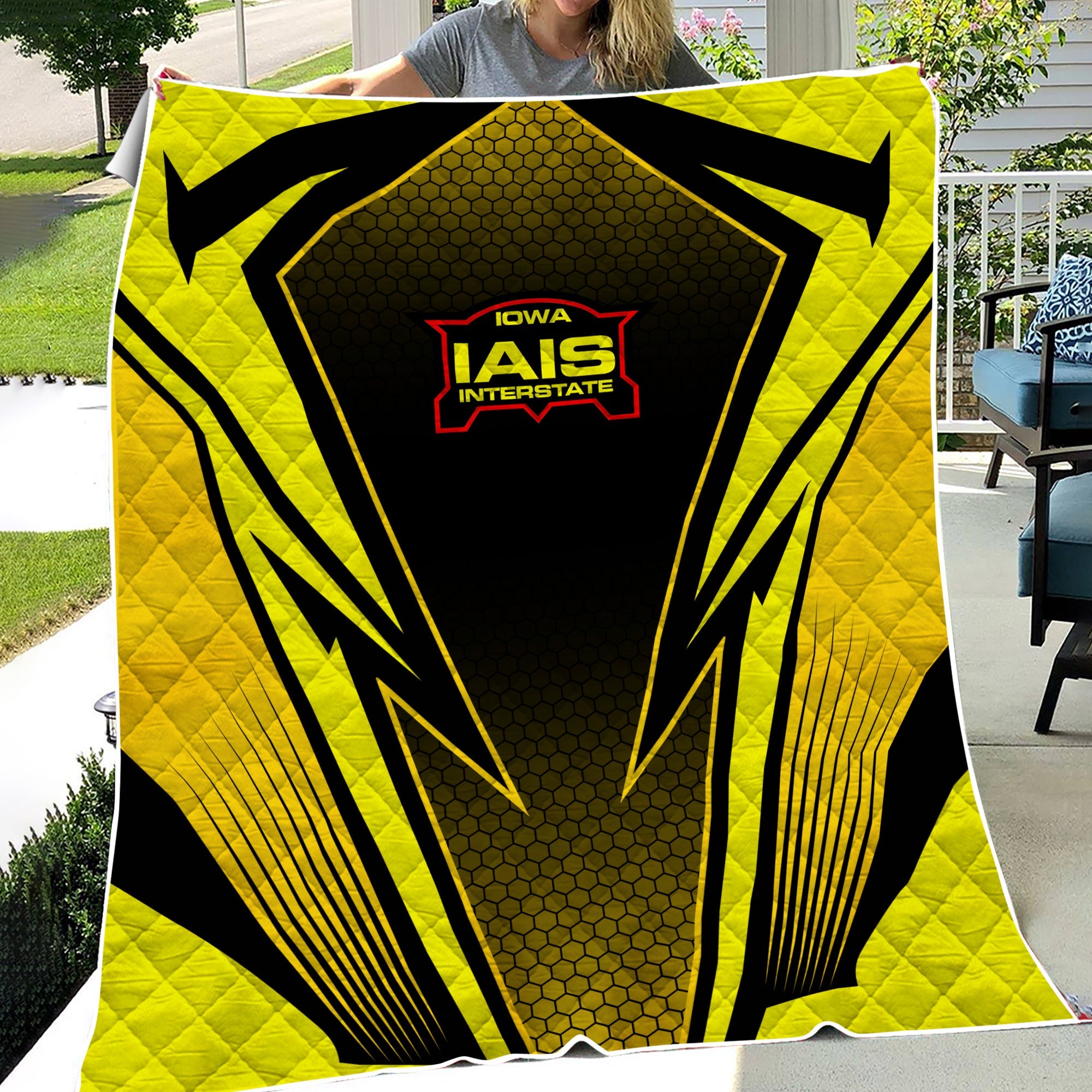 Railspirit Iowa Interstate Railroad Premium Quilts Lightning Graphic Style IAIS Premium Quilts Gift Idea For Train Lover