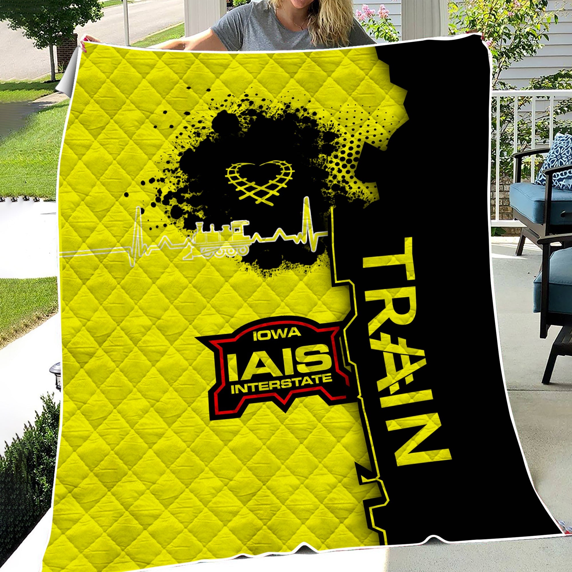 Railspirit Iowa Interstate Railroad Premium Quilts Engine Heartbeat and Track Love Style IAIS Quilts Gift Idea For Train Lovers