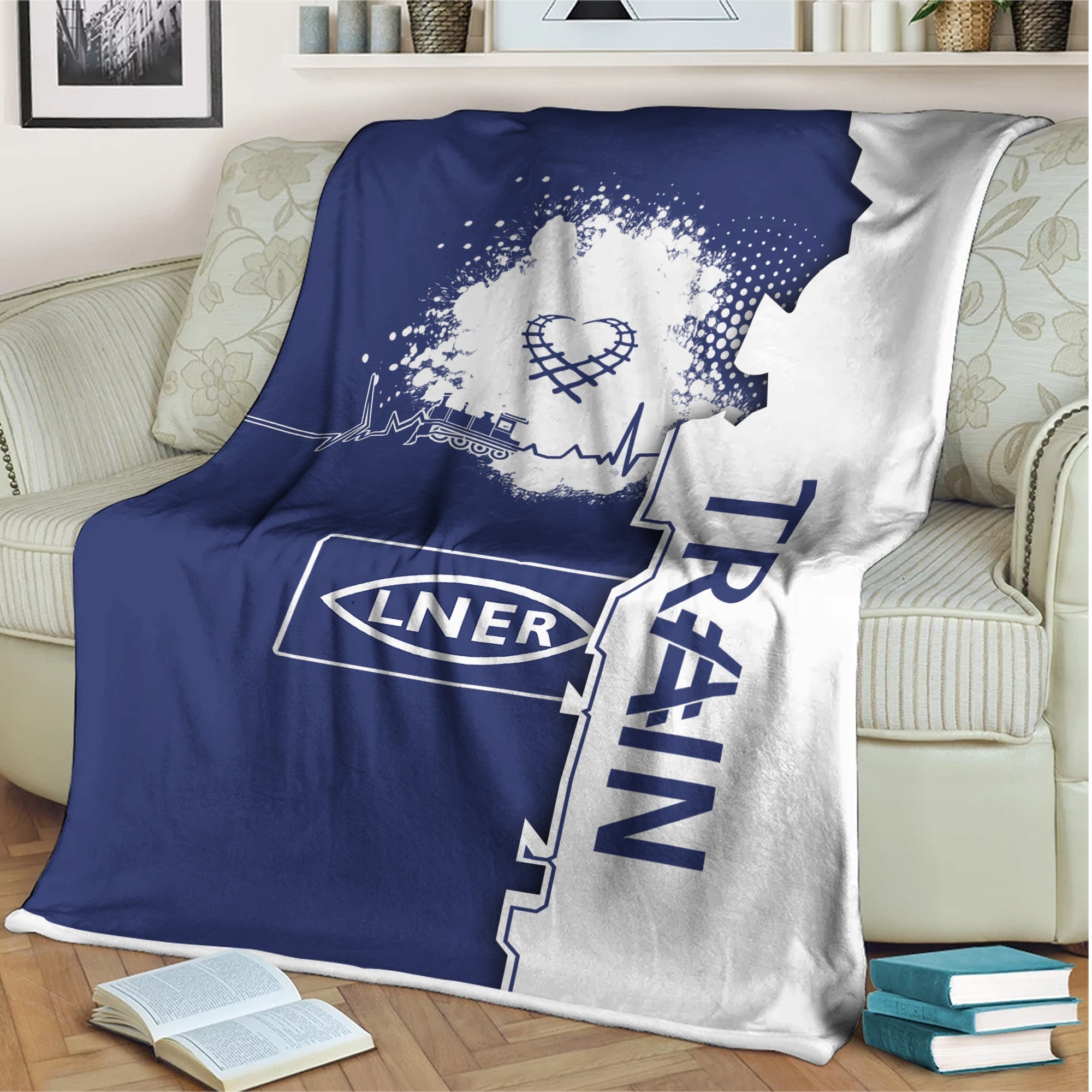 Railspirit London and North Eastern Railway Blanket Engine Heartbeat and Track Love Style Blanket Gift Idea For Train Lovers