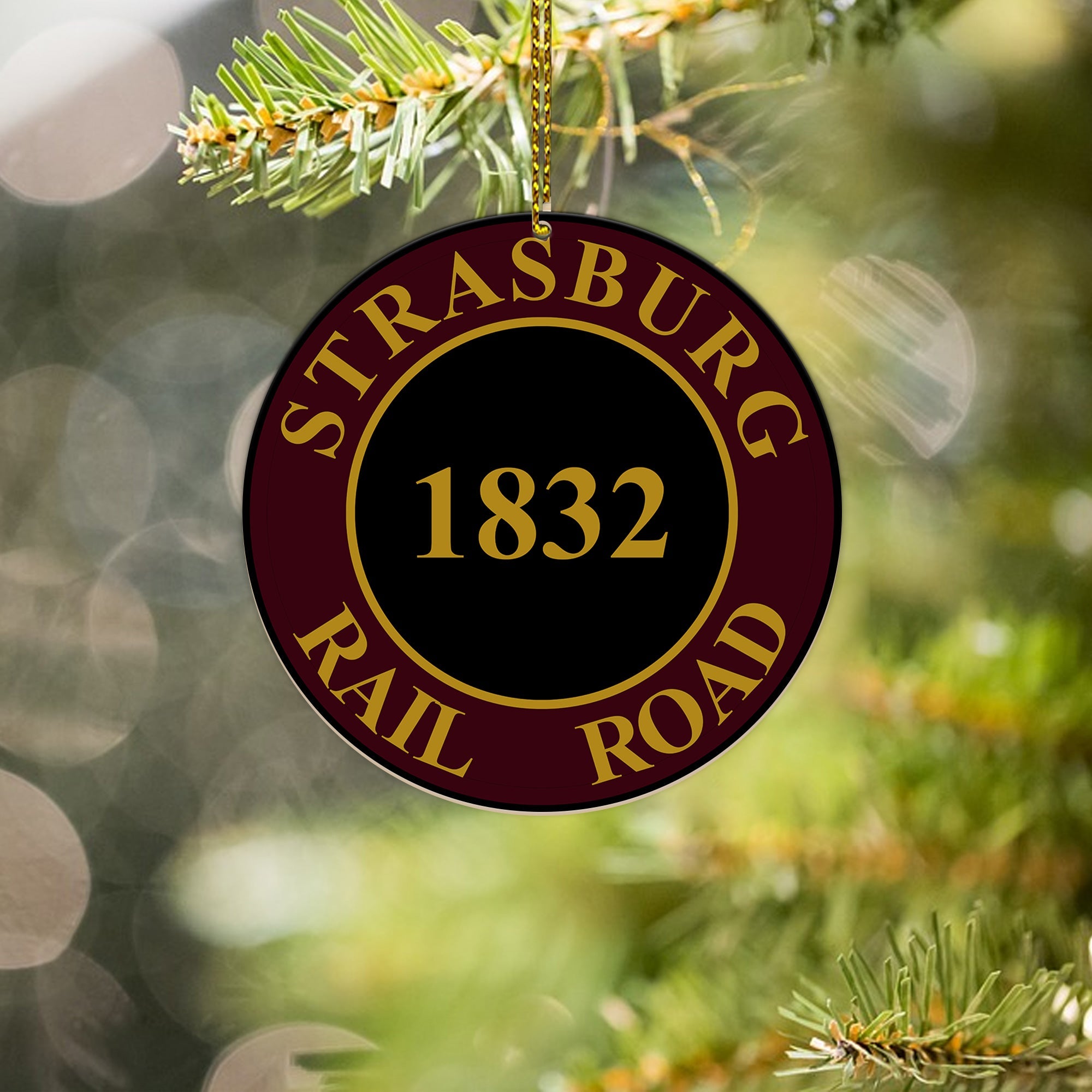 Strasburg Rail Road Ornament, Vintage Steam Locomotive Railroad Round Christmas Decoration for Family Gift